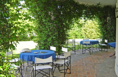 Dormelletto Villa | Stunning private villa for 12 people with WIFI, private pool, TV and patio