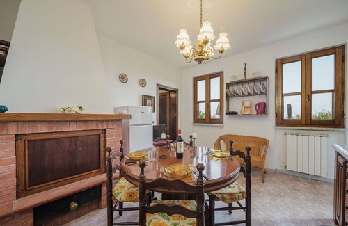 Montignoso House | Stunning private villa for 5 people with WIFI, TV and patio