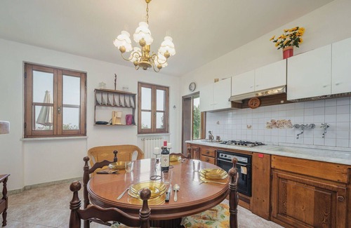 Montignoso House | Stunning private villa for 5 people with WIFI, TV and patio
