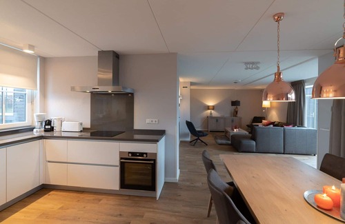 Colijnsplaat House | Stunning private villa for 6 people with WIFI, hot tub, TV and terrace