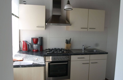 Schoondijke House | Stunning private villa for 4 people with WIFI, TV, terrace and pets allowed