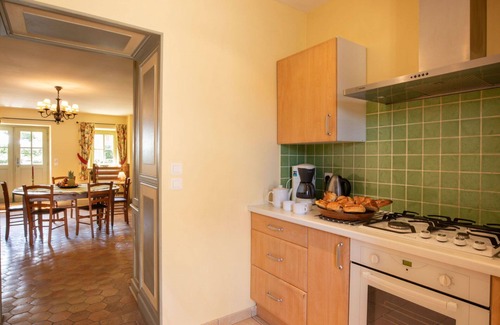 La Tagniere House | Stunning private villa for 8 guests with pool, WIFI, TV, patio and pets allowed