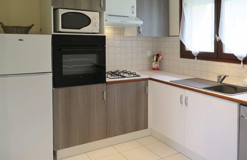Degagnac House | Stunning private villa for 4 guests with WIFI, TV, terrace and parking