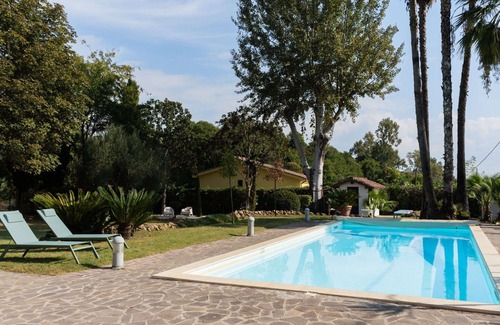 Lake Bracciano Villa | Stunning private villa for 8 people with private pool, A/C, WIFI, TV and terrace
