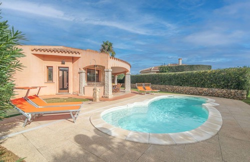 Muravera Villa | Stunning private villa for 8 guests with A/C, internet, private pool, TV and parking