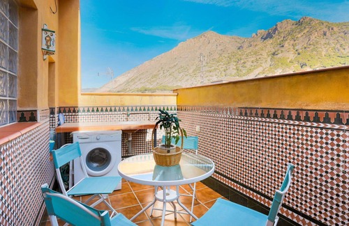 Niguelas House | Stunning private villa for 6 people with WIFI, TV and terrace