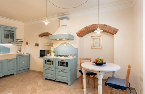 Scarperia Villa | Stunning private villa for 6 people with WIFI, A/C, private pool, TV, patio and panoramic view