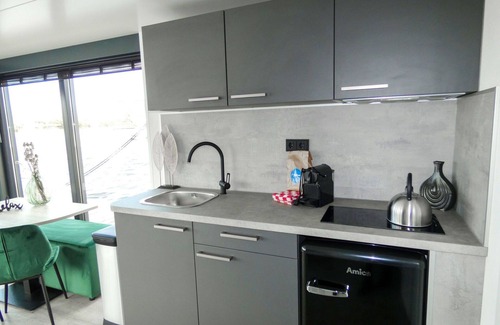 Municipality of Uitgeest House | Stunning private villa for 4 people with A/C, WIFI, TV, terrace and parking