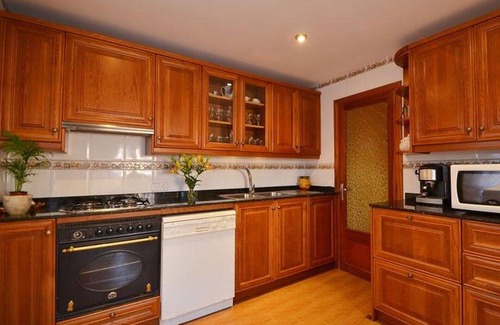El Toro Villa | Stunning private villa for 8 guests with WIFI, TV and patio