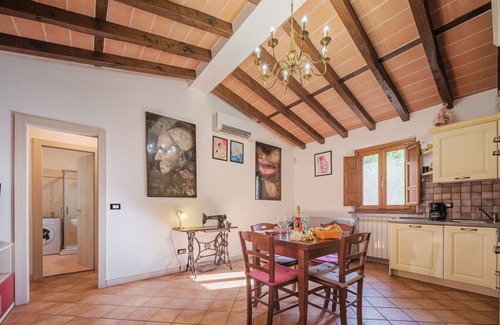 Vicopelago House | Stunning private villa for 4 guests with A/C, WIFI, TV, patio and pets allowed