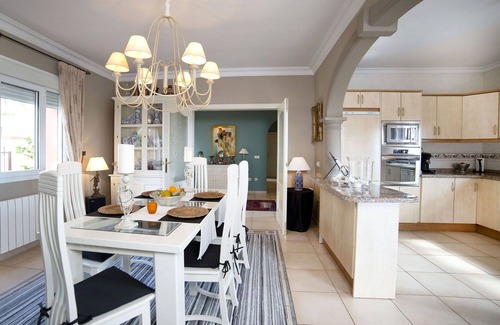 Calpe Villa | Stunning private villa for 8 people with private pool, A/C, WIFI, TV, terrace and parking