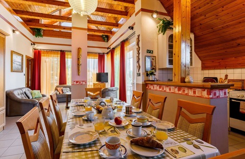 Balatonlelle House | Stunning private villa for 15 people with WIFI, A/C, private pool, TV, terrace and pets allowed