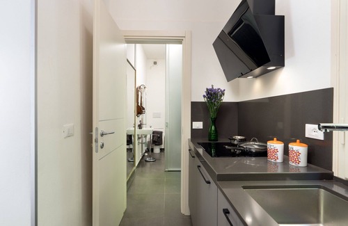 Buti Villa | Stunning private villa with WIFI, private pool, TV, patio and panoramic view, close to Pisa