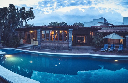 Cuernavaca Villa | Stunning property, with wide open spaces, beautiful pool.