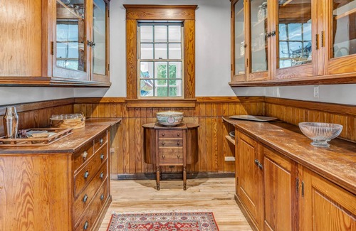 Quechee Other | Stunning Quechee Farmhouse at “SUNNY BRAE FARM”