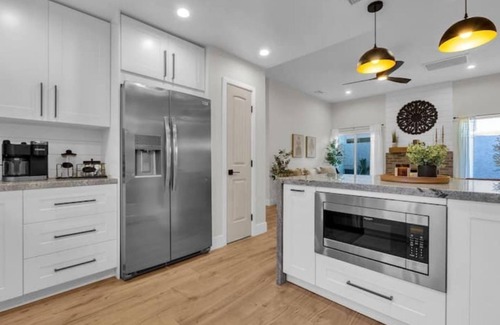 Camelback East House | Stunning Remodel in the Heart of Phoenix!