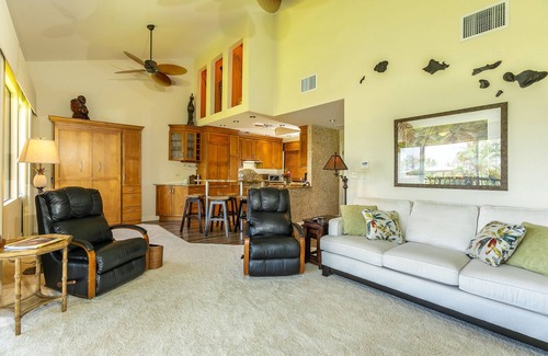 Wailea Condo | Stunning Remodeled Unit with Ocean Views! Ekahi 5E