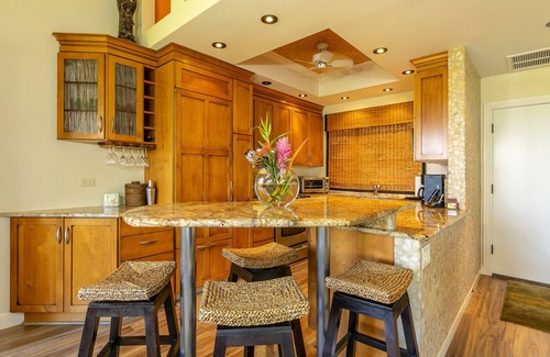 Wailea Condo | Stunning Remodeled Unit with Ocean Views! Ekahi 5E