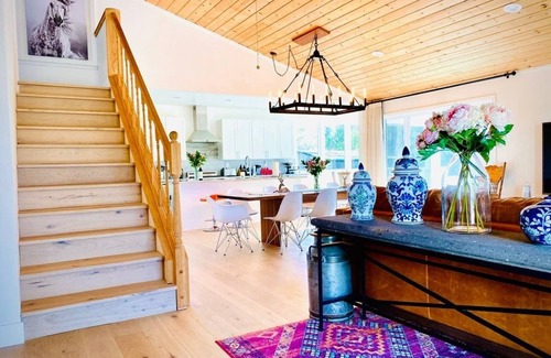Sonoma House | Stunning Sonoma House, 10 acres -Newly renovated!