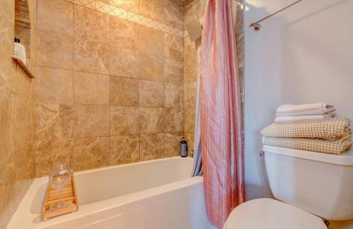 Tucson Ski Chalet | Stunning, Stylish Getaway Close to Everything!