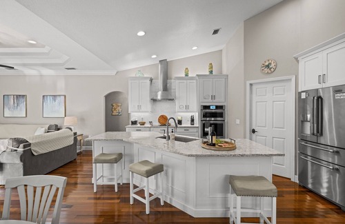 South Venice Villa | Stunning Sunrise Deluxe-Heated Pool & Spa Villa-Awesome Amenities-Min to Beach