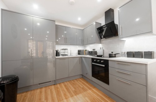 Ipswich Apartment | Stunning Town Centre Flat -Free Secure Parking!