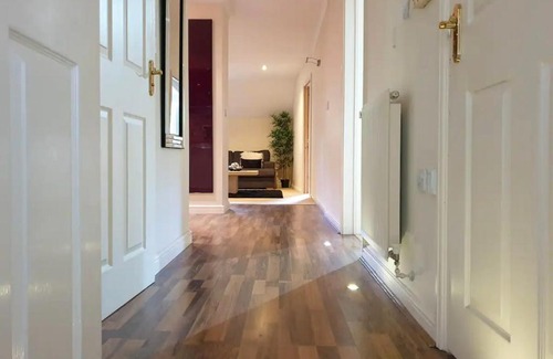 Edgbaston Apartment | Stunning Two Bed Penthouse Apartment
