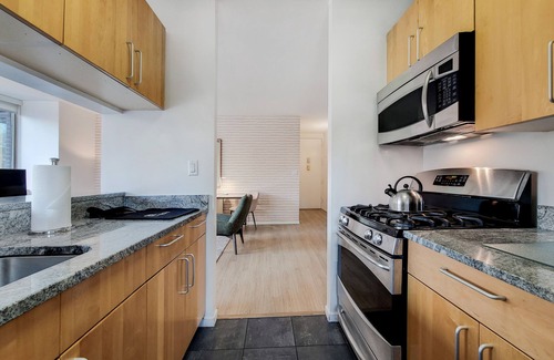 Midtown South Apartment | Stunning Two Bedroom near Chelsea Market