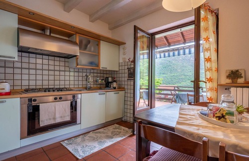 Casale Corte Cerro House | Stunning villa for 4 people with WIFI, TV, terrace and pets allowed