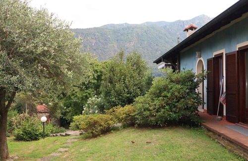 Casale Corte Cerro House | Stunning villa for 4 people with WIFI, TV, terrace and pets allowed