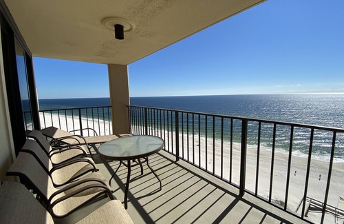 Orange Beach Condo | Stunning views - beautiful condo on the beach on the 12th floor - great location