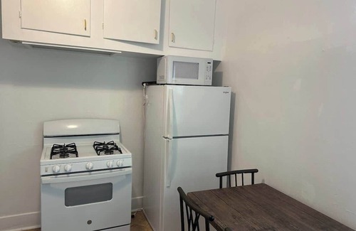 Middletown Apartment | Stunning Views & Convenient Location in San Diego