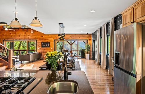 Maggie Valley House | Stunning Views Hot Tub Sauna Theater Game Rooms Sleep/Dine 23 Firepit