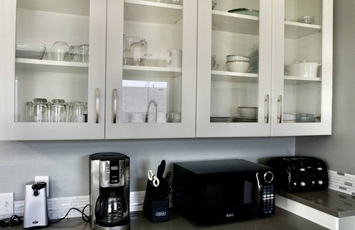 Capitol Hill Apartment | “Stunning Views!” Luxury 4 Bedroom, 2 Bathroom Vacation Duplex in Downtown Salt Lake Capitol Hill
