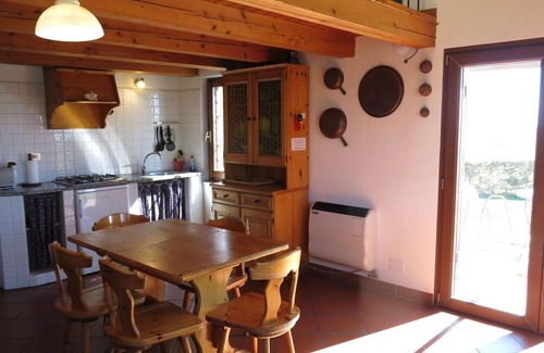 Grazzano Badoglio House | Stunning villa for 4 guests with A/C, WIFI, pool, TV and terrace