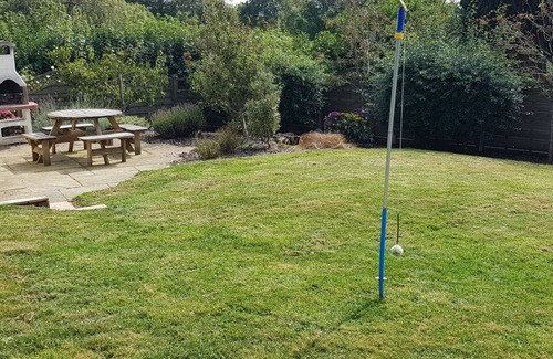 Holsworthy House | Stunning villa for 7 guests with WIFI, TV, terrace and pets allowed