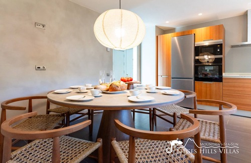 Olivella Villa | Stunning Villa Angeles with Private Pool and A/C close to Sitges