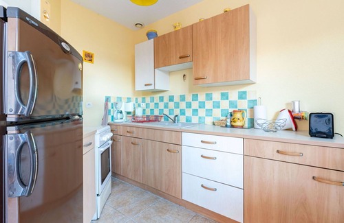 Aigues-Mortes House | Stunning villa for 4 guests with A/C, WIFI, TV and terrace