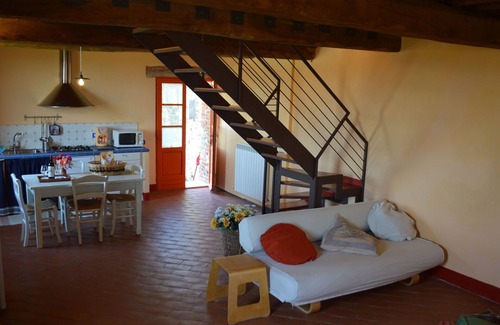 Asciano Villa | Stunning villa for 14 people with private pool, WIFI, TV, patio and panoramic view