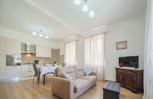 Massa House | Stunning villa for 2 people with WIFI, TV and terrace