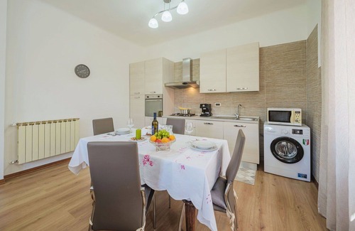 Massa House | Stunning villa for 2 people with WIFI, TV and terrace