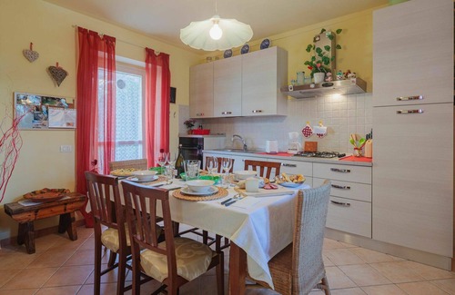 Massa House | Stunning villa for 4 people with WIFI, TV and terrace