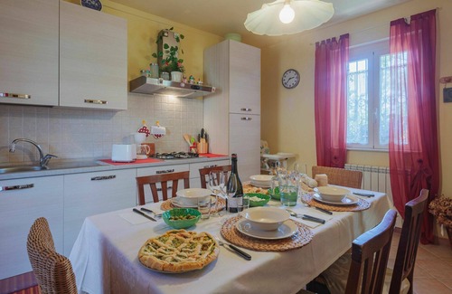 Massa House | Stunning villa for 4 people with WIFI, TV and terrace