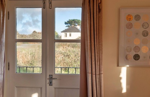 Saint Erth Praze House | Stunning villa for 5 people with WIFI, pets allowed and parking