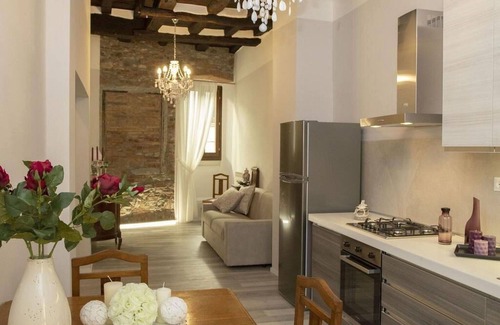 Bibbiena House | Stunning villa for 6 guests with WIFI, A/C and balcony