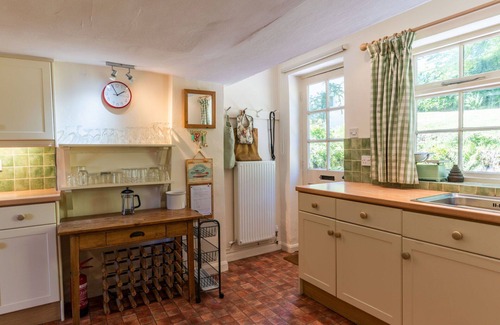 Withypool House | Stunning villa for 8 guests with WIFI, TV and pets allowed