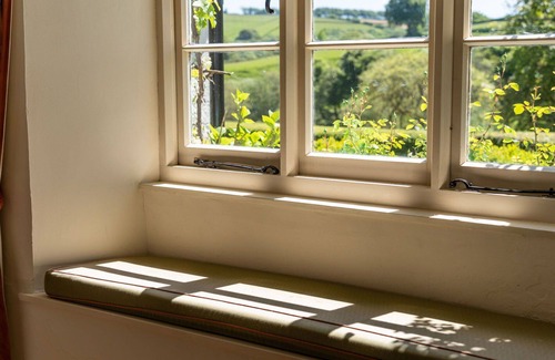 Withypool House | Stunning villa for 8 guests with WIFI, TV and pets allowed