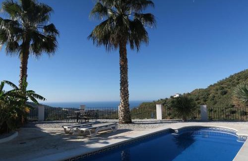 Arenas Villa | Stunning Villa near Velez-malaga