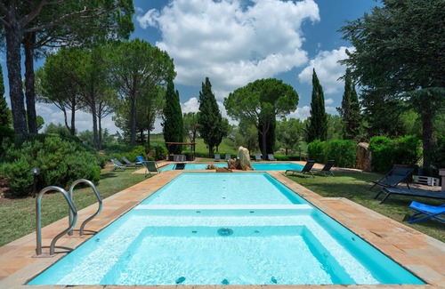 Grosseto Villa | Stunning villa with private pool, A/C, sauna, hot tub, WIFI, terrace and panoramic view