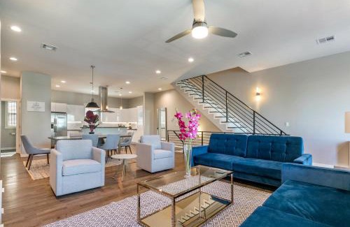 Mid-City House | Stunning Villas with Modern & Open Layout